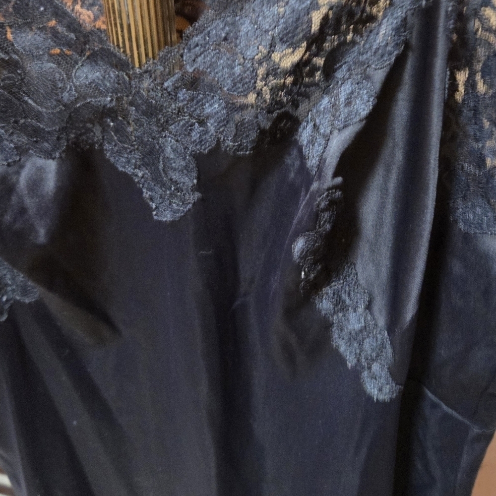 Vintage 60s Van Raalte Black Lacy Slip Dress Chemise Nightgown Size 40 A - Picture 3 of 7